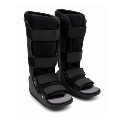 CAST BOOTS MEDIUM/XL
